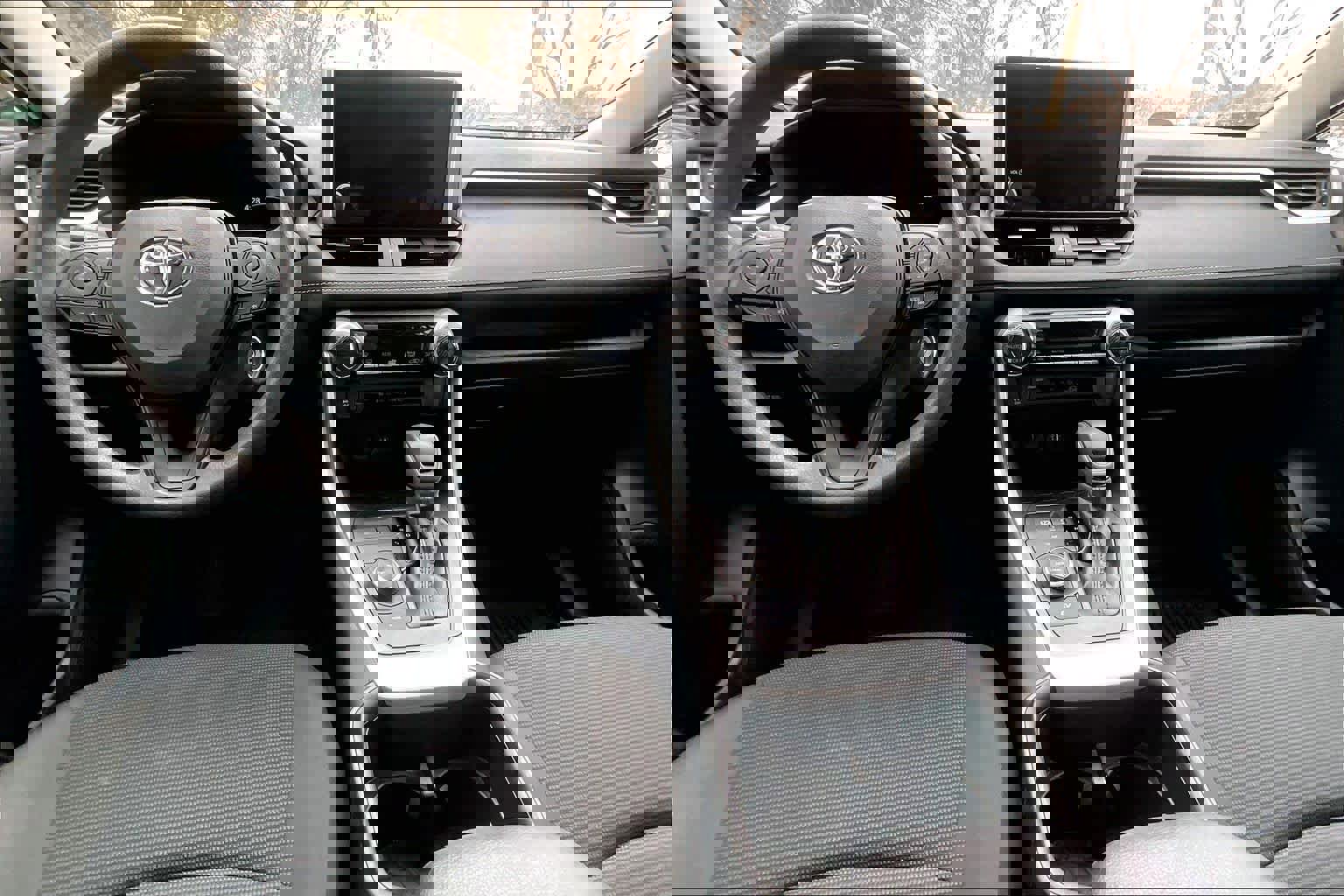 Certified 2023 Toyota RAV4 LE image 16