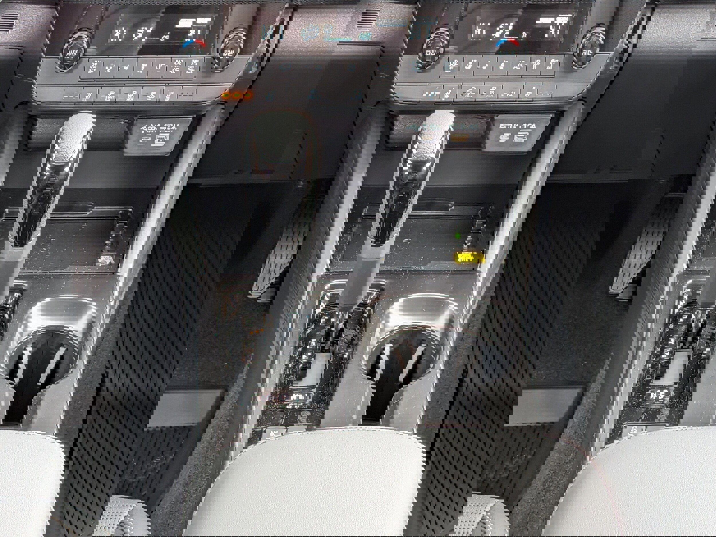 New 2026 Subaru Outback Limited w/ Premium/Limited Package 2 AWD/4WD image 19