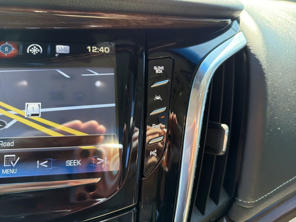 Used 2018 Cadillac Escalade Premium Luxury AWD/4WD image 51