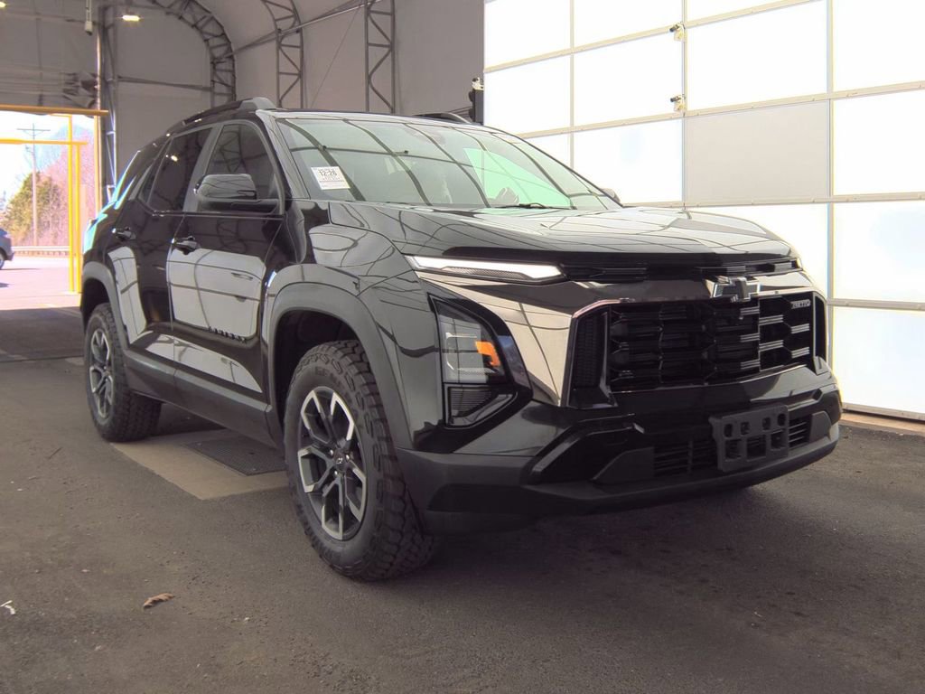 Used 2025 Chevrolet Equinox ACTIV image 1