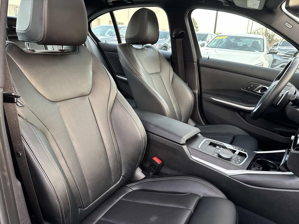 Used 2024 BMW 330i Sedan RWD image 13