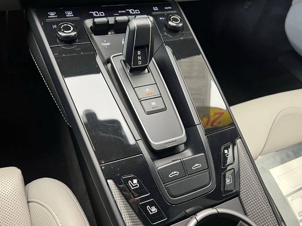 Certified 2023 Porsche 911 Targa 4S AWD/4WD image 11