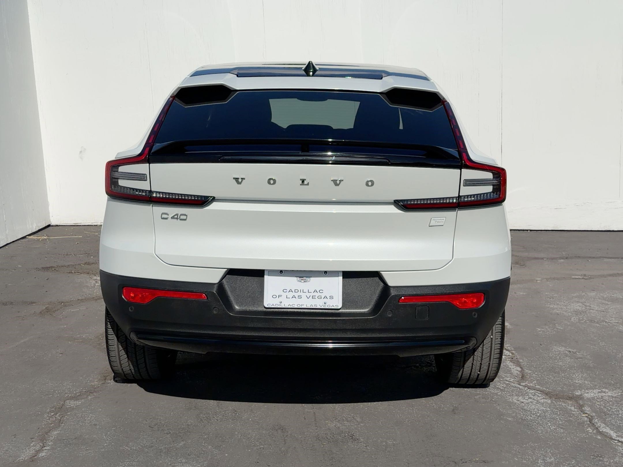 Used 2023 Volvo C40 P8 Recharge Plus image 8