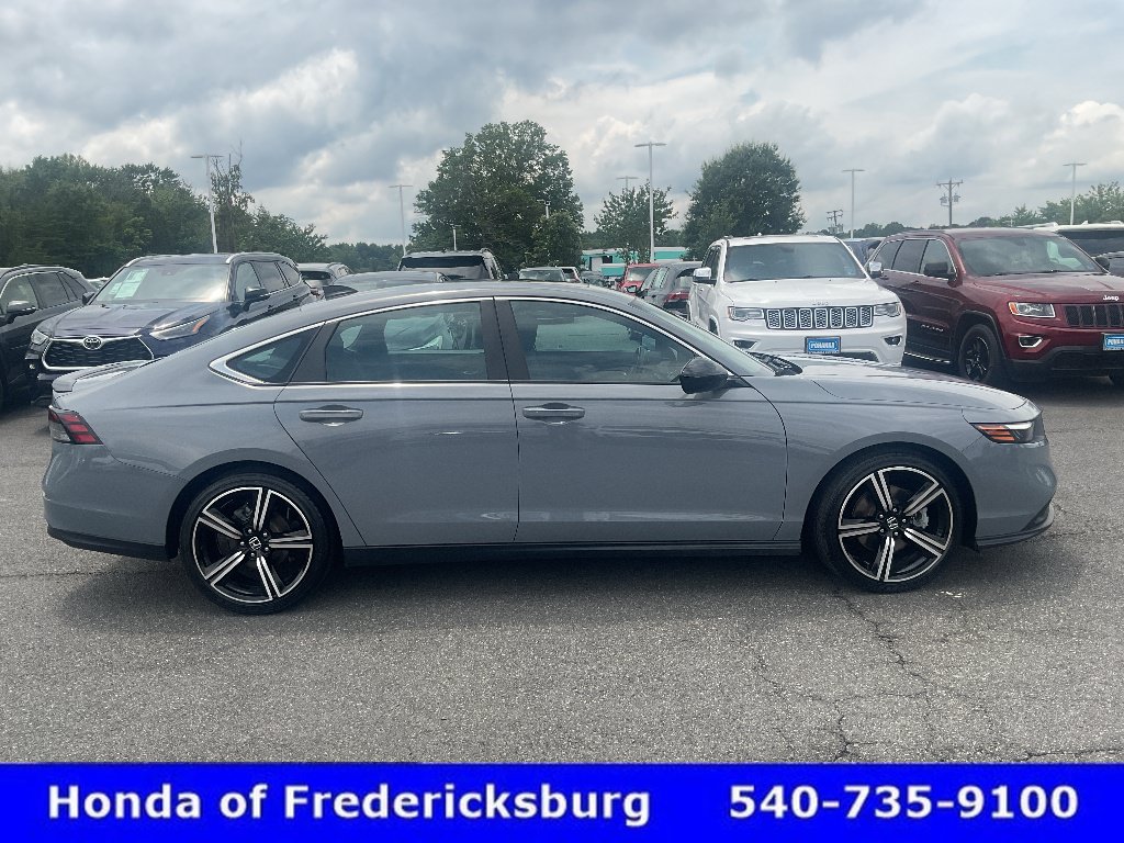 Used 2023 Honda Accord Sport image 6