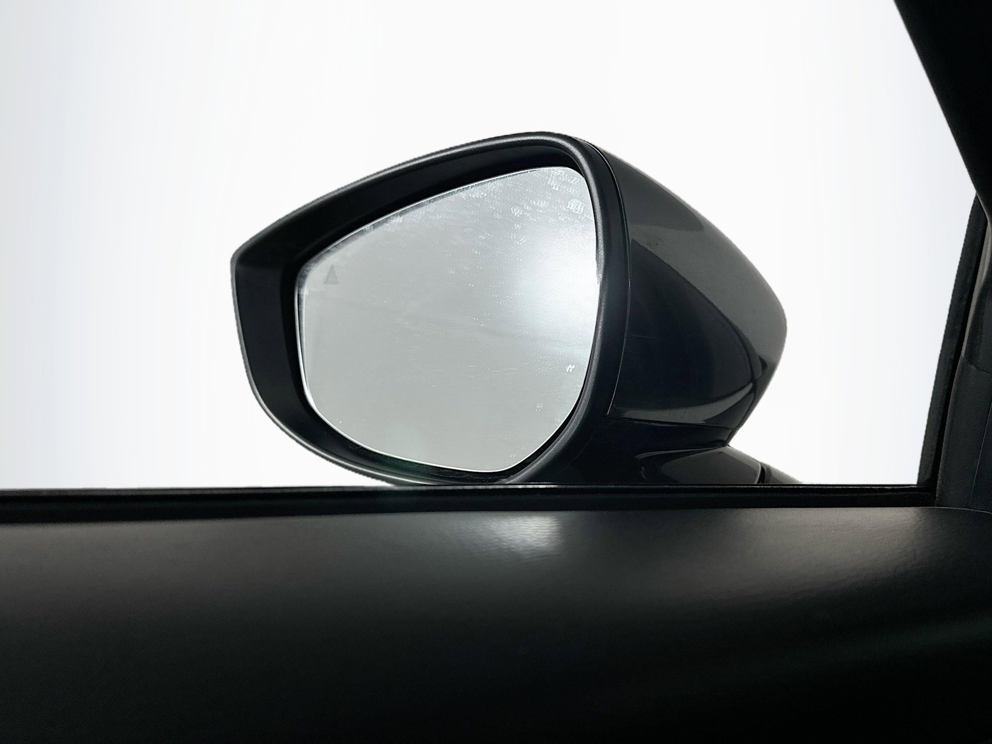 Used 2023 MAZDA CX-30 AWD 2.5 S w/ Preferred Package image 16