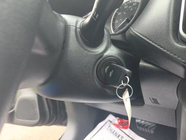 Used 2024 Nissan Versa S w/ Trunk Package FWD image 18