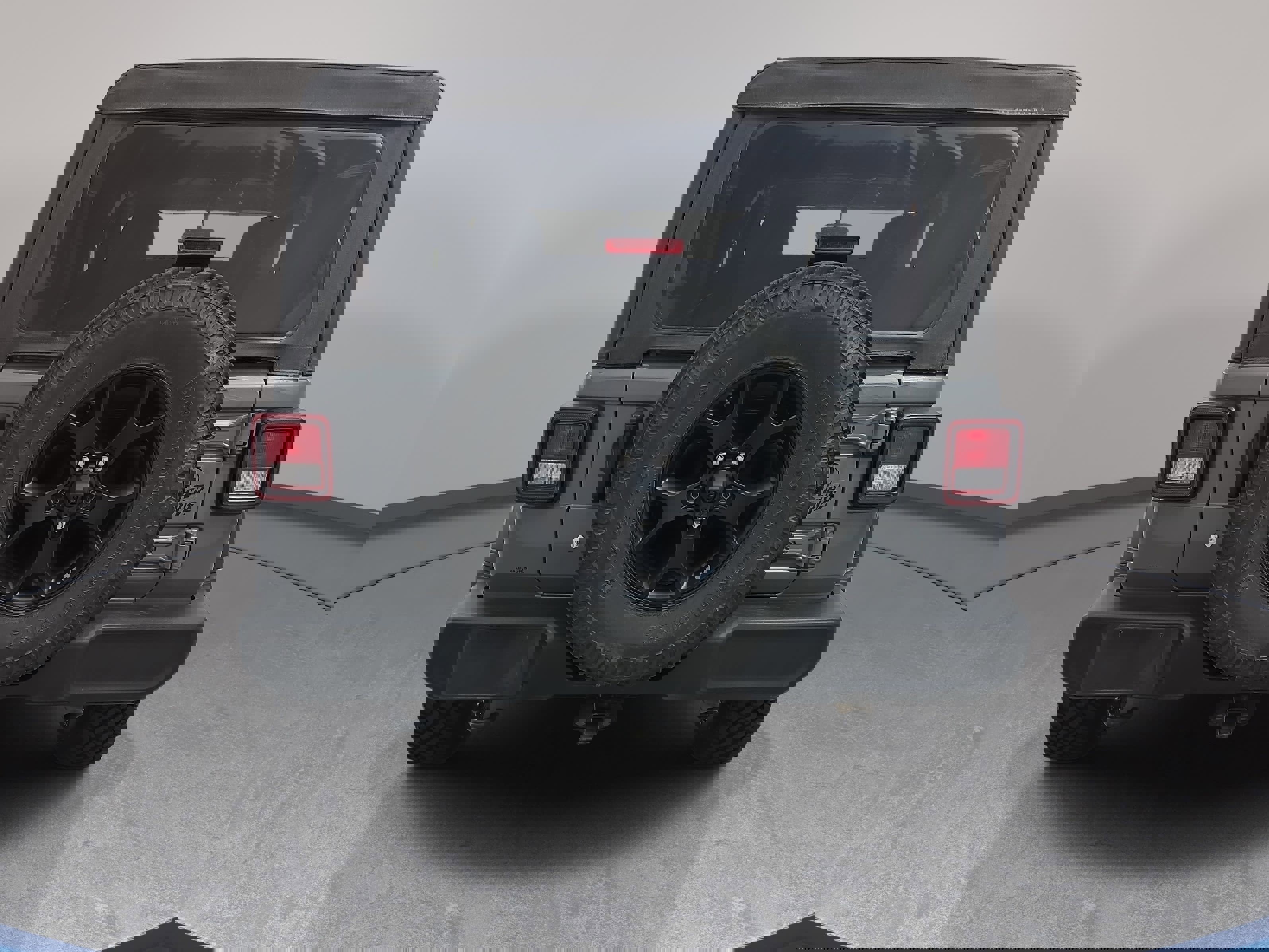 Used 2021 Jeep Wrangler Sport image 6