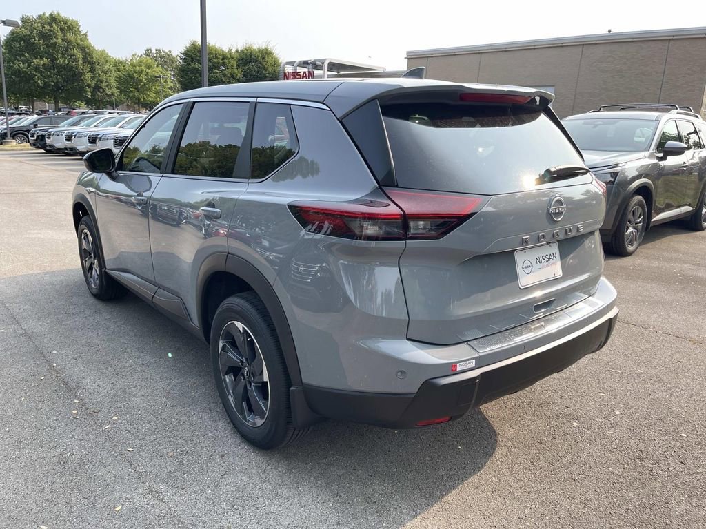 New 2026 Nissan Rogue SV FWD image 5
