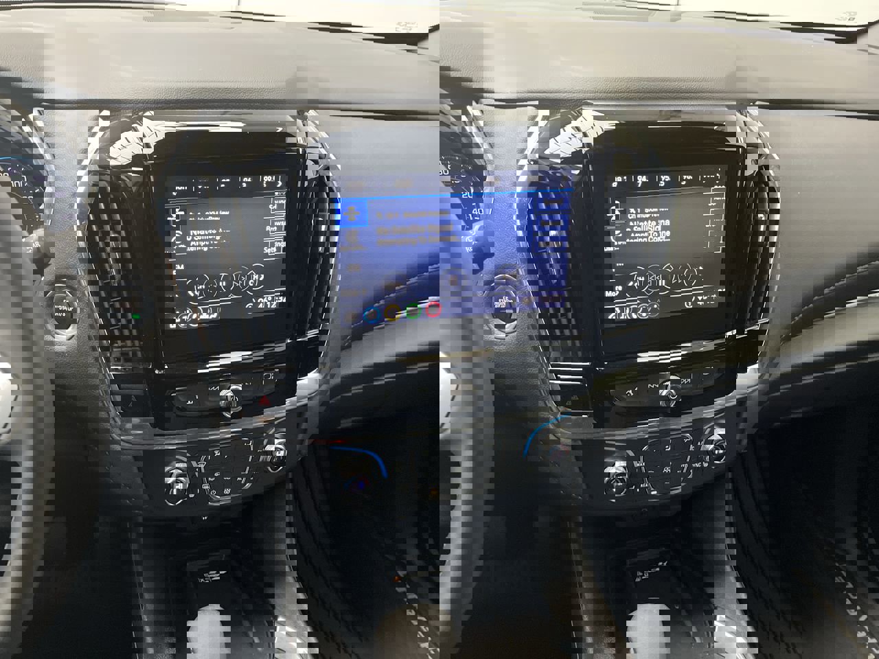 Certified 2023 Chevrolet Traverse LT image 18