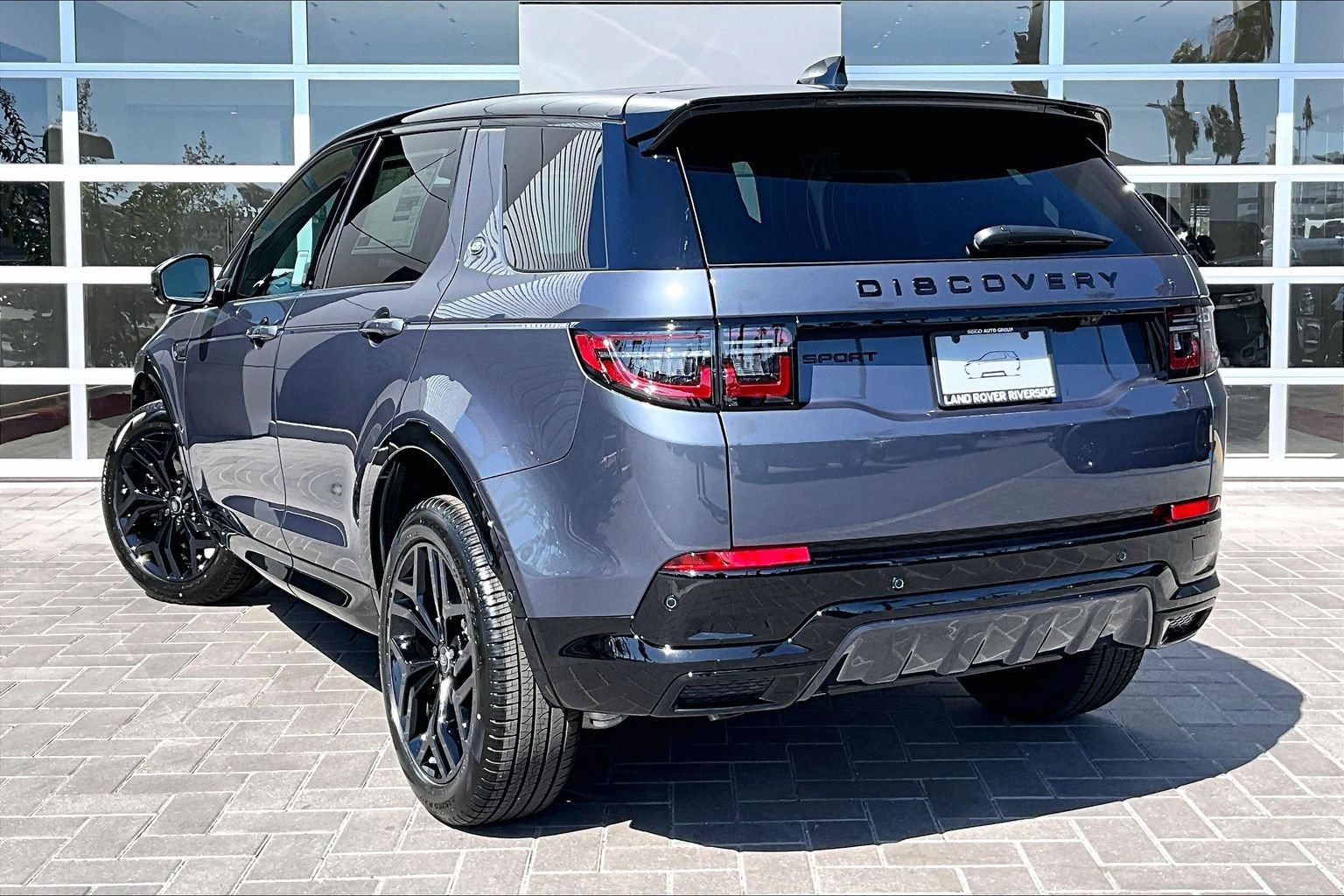 New 2026 Land Rover Discovery Sport Landmark AWD/4WD image 3