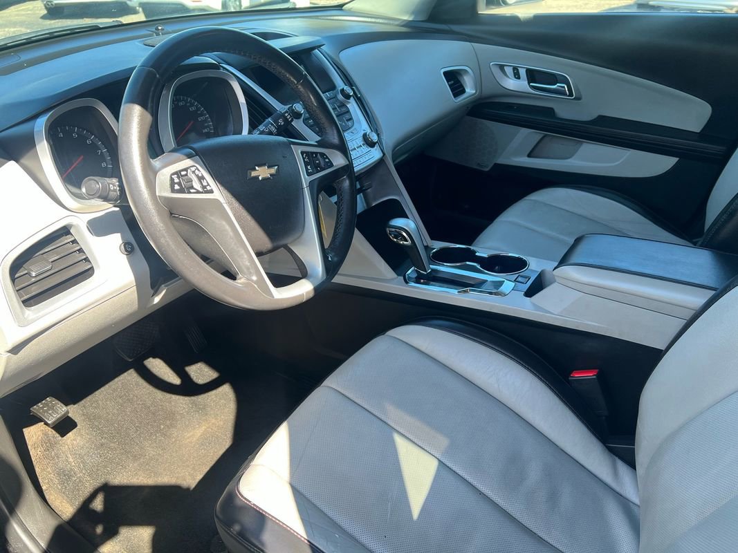 Used 2015 Chevrolet Equinox LTZ AWD/4WD image 19