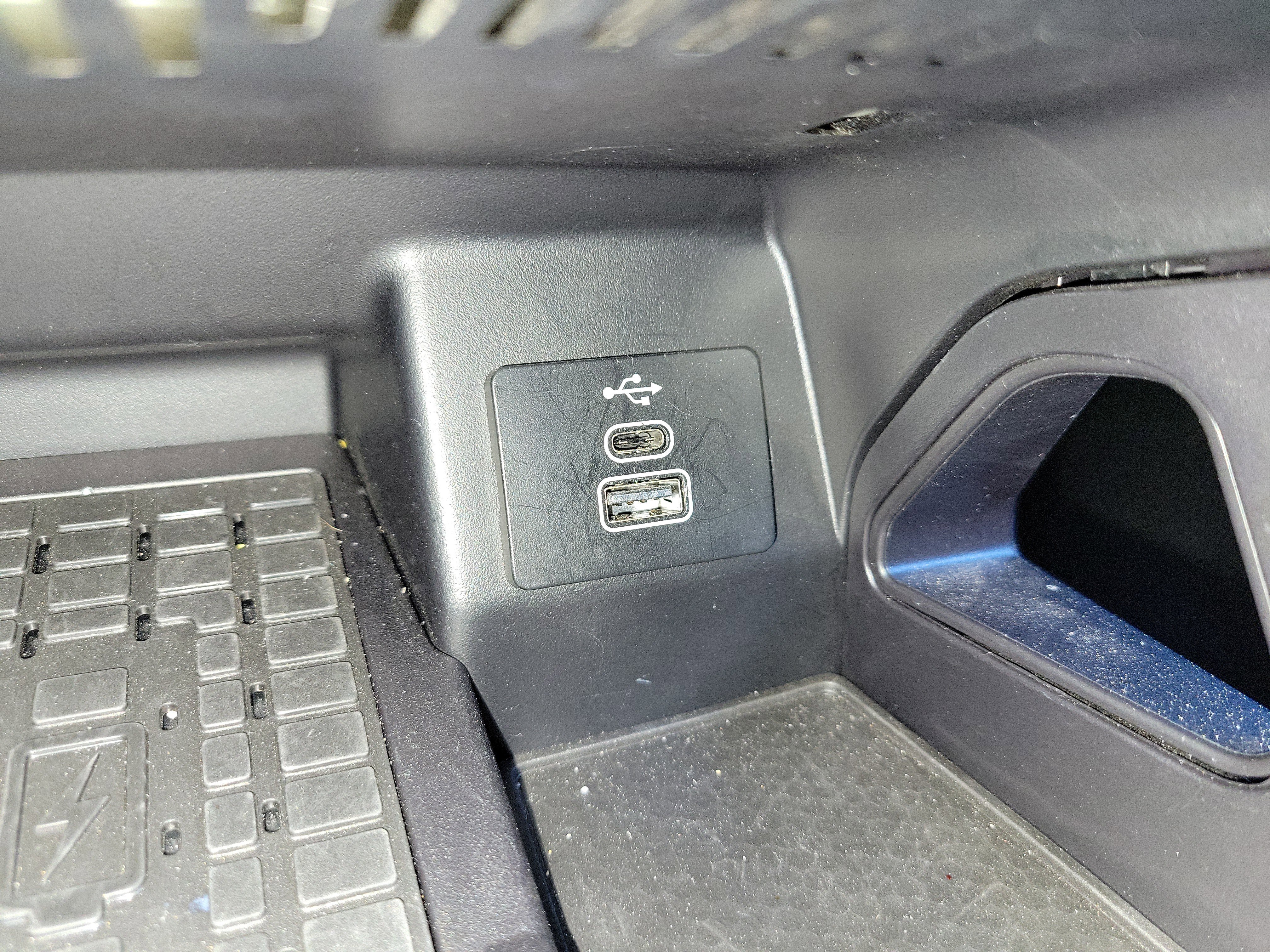 Used 2025 Ford Ranger XLT w/ Equipment Group 301A High image 18
