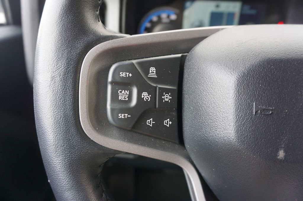 Used 2024 Ford Bronco Outer Banks image 8