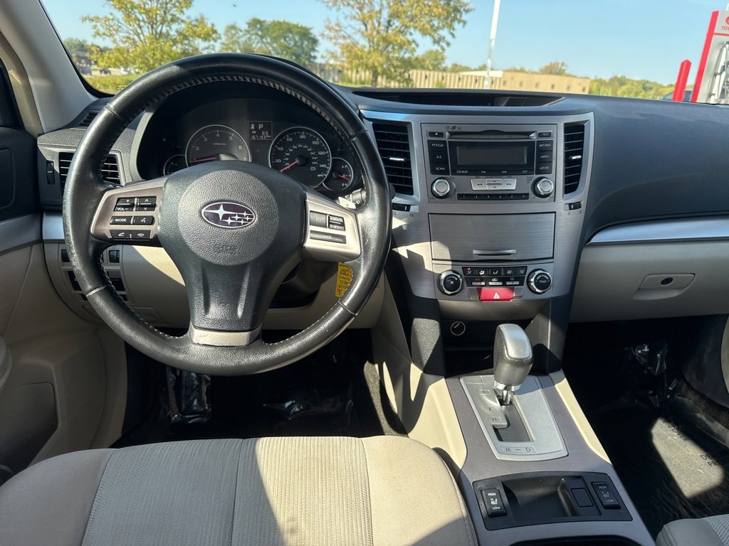 Used 2013 Subaru Legacy 2.5i Premium w/ All-Weather Pkg image 9