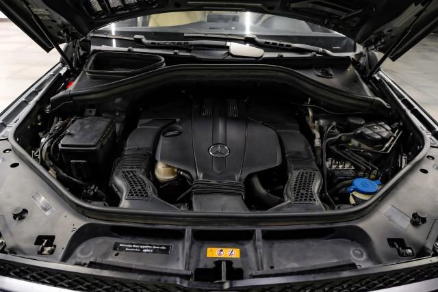Used 2018 Mercedes-Benz GLS 450 4MATIC w/ Premium Package image 64