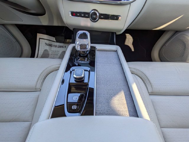 Certified 2026 Volvo XC90 B6 Ultra AWD/4WD image 25