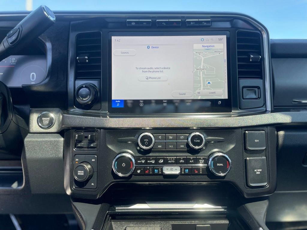 Used 2024 Ford F450 Platinum w/ FX4 Off-Road Package image 13