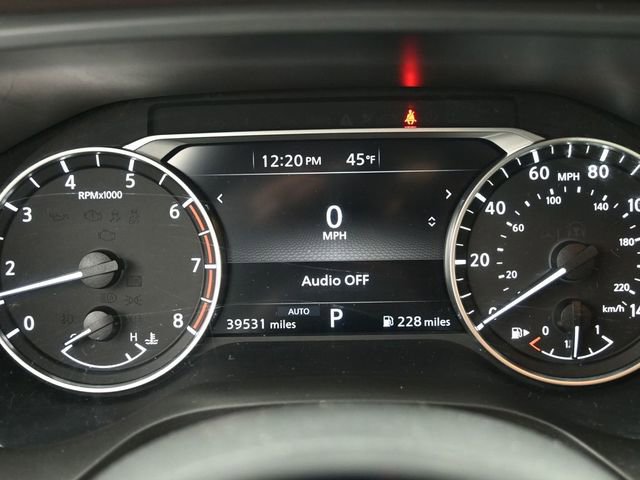 Used 2023 Nissan Rogue SV image 31