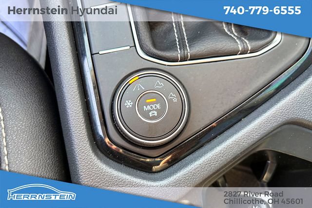 Used 2024 Volkswagen Taos SEL AWD/4WD image 18