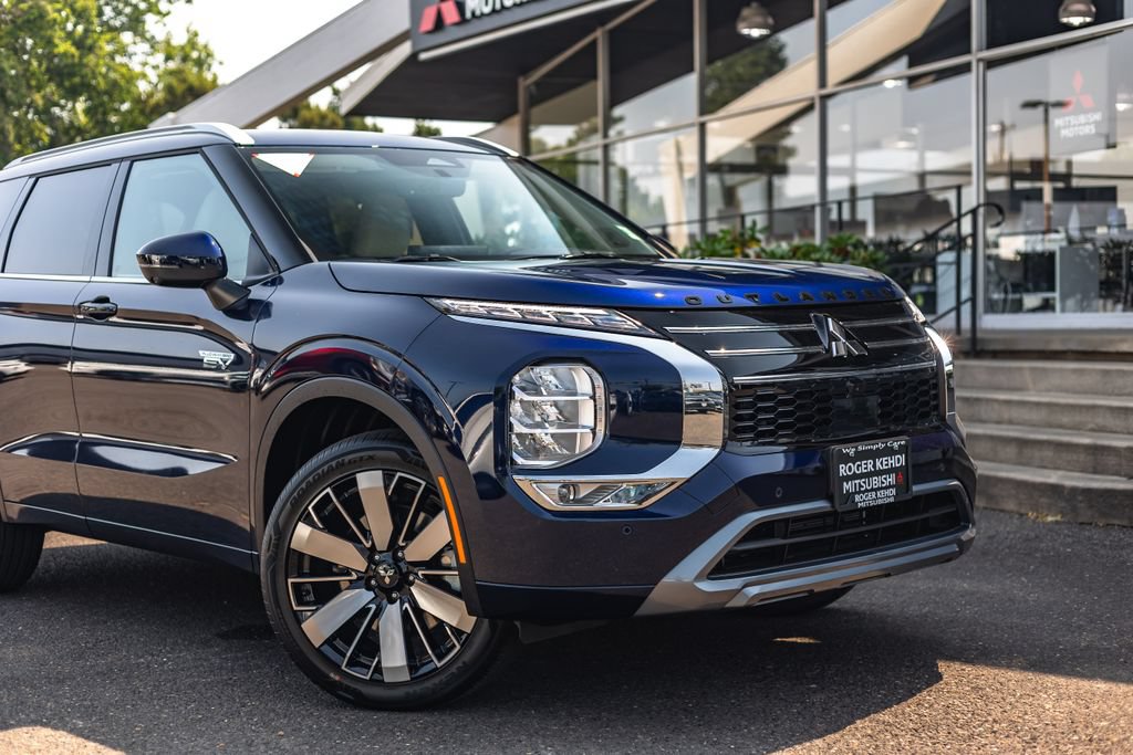 New 2026 Mitsubishi Outlander SEL AWD/4WD image 3