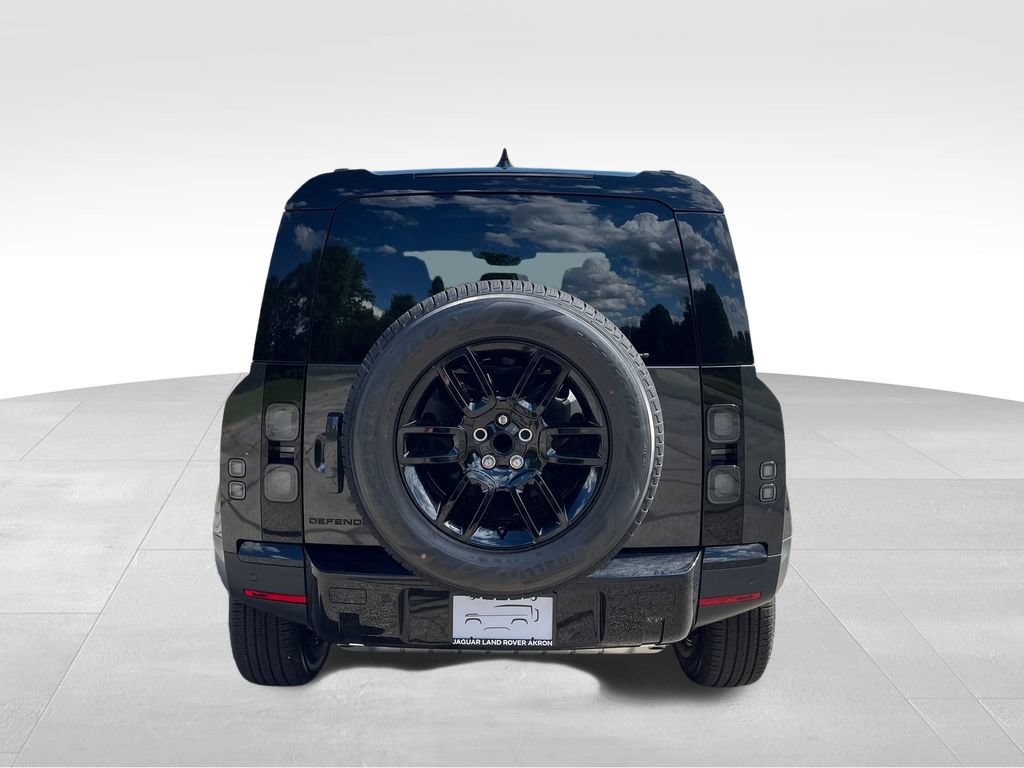 New 2026 Land Rover Defender 110 S AWD/4WD image 4