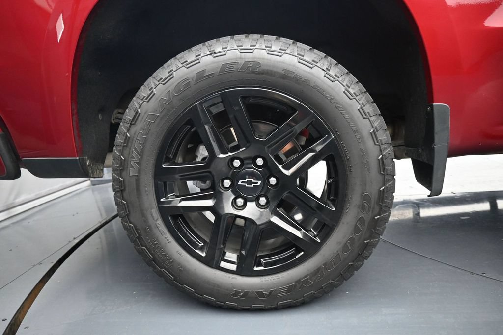 Used 2023 Chevrolet Silverado 1500 RST AWD/4WD image 10