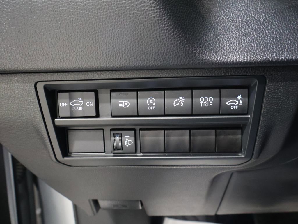 Used 2023 Toyota Tundra SR5 image 32