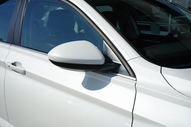 Used 2023 Volkswagen Jetta SE image 10