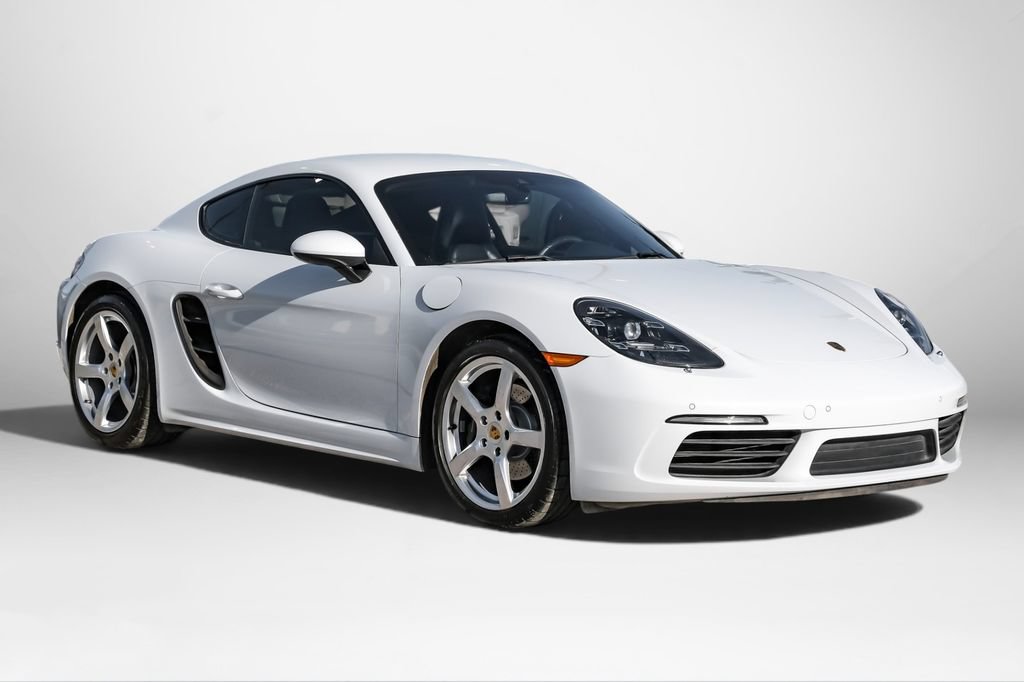 Used 2021 Porsche 718 Cayman RWD image 4