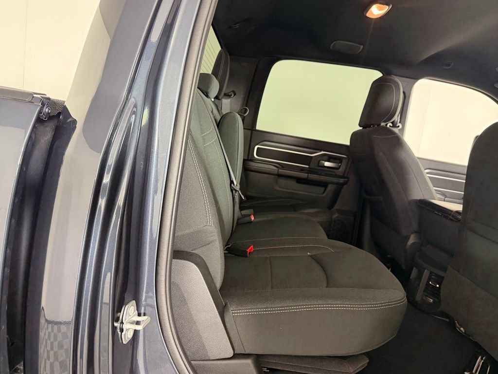 Used 2025 RAM 2500 Big Horn AWD/4WD image 28