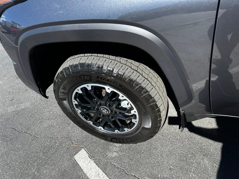 Used 2026 Toyota Tundra SR5 w/ TRD Off-Road Package AWD/4WD image 14
