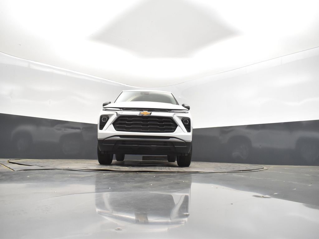 New 2025 Chevrolet TrailBlazer LS w/ LS Convenience Package image 44