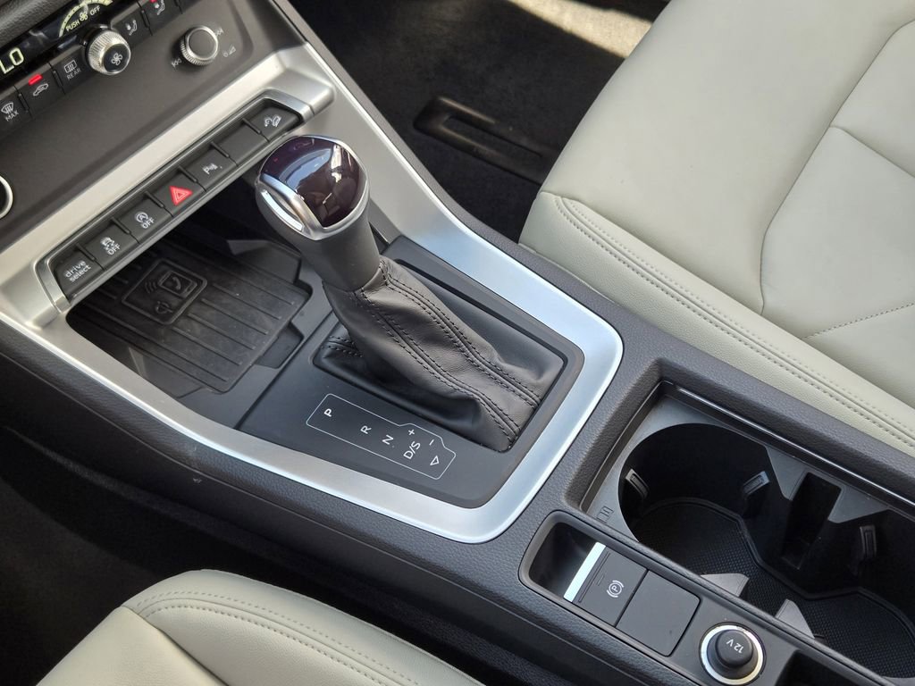 Certified 2024 Audi Q3 2.0T Premium Plus AWD/4WD image 25