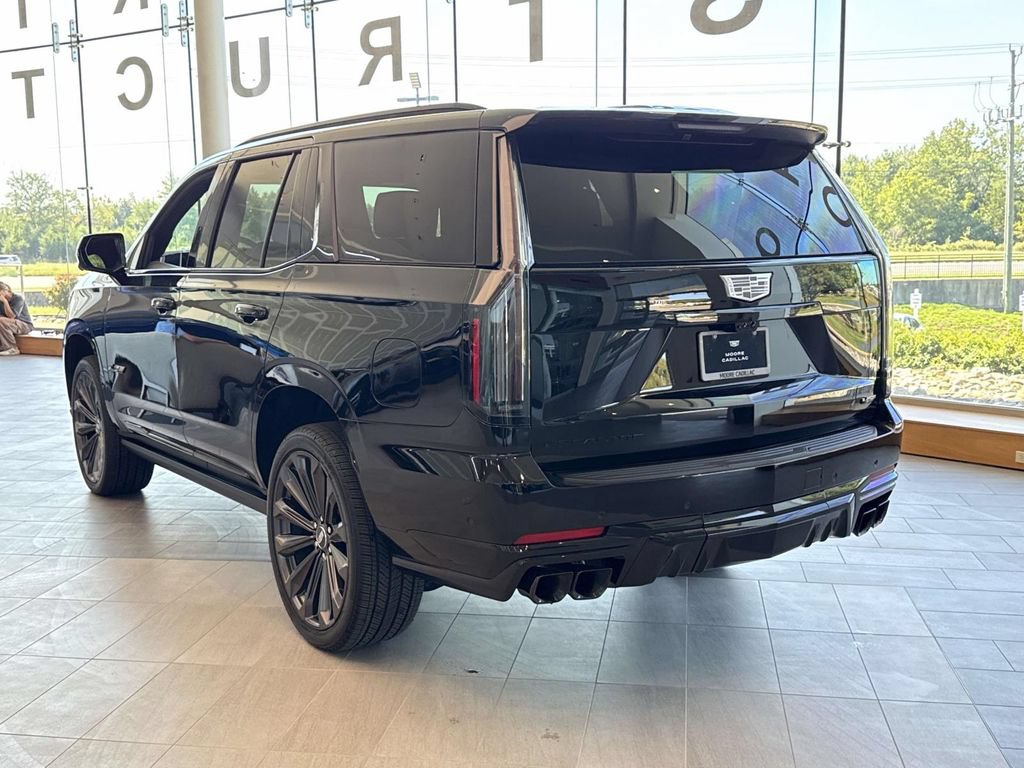 Certified 2026 Cadillac Escalade V AWD/4WD image 16