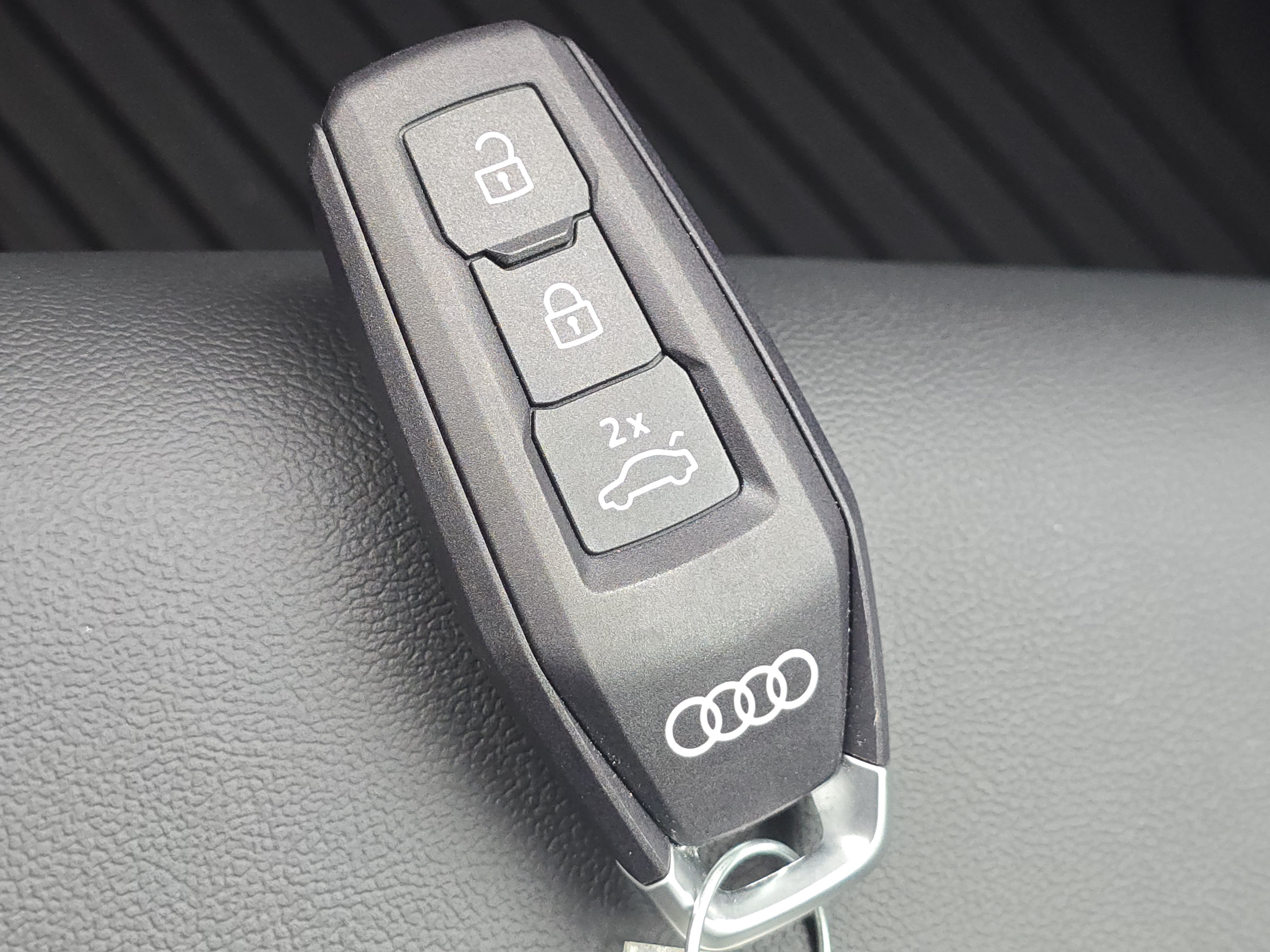 Certified 2025 Audi Q5 Premium Plus w/ Premium Plus AWD/4WD image 28