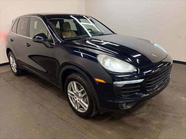 Used 2016 Porsche Cayenne w/ Premium Package image 1