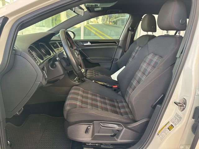 Used 2017 Volkswagen GTI Sport image 12
