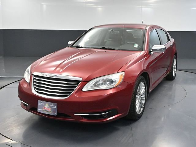 Used 2012 Chrysler 200 Limited FWD image 10