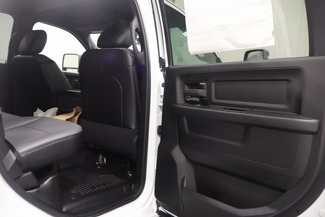 Used 2024 RAM 3500 Tradesman image 16