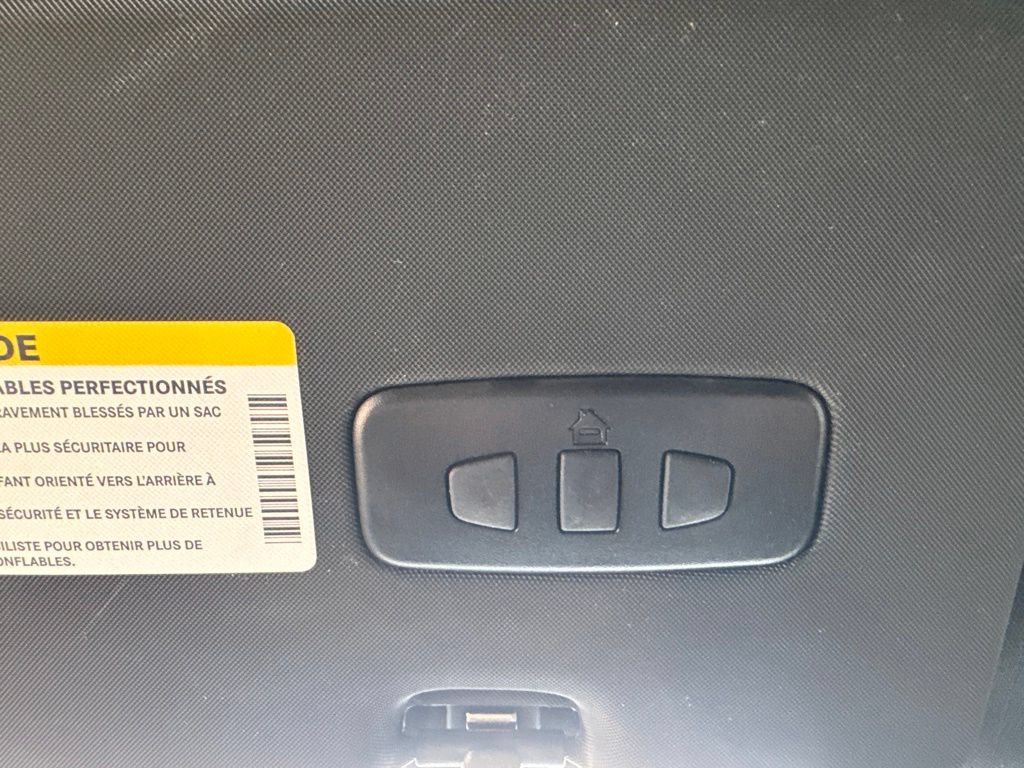 Used 2023 Alfa Romeo Stelvio Sprint AWD/4WD image 47