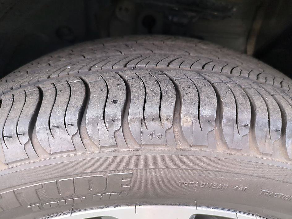 Used 2024 Honda Pilot Touring image 11