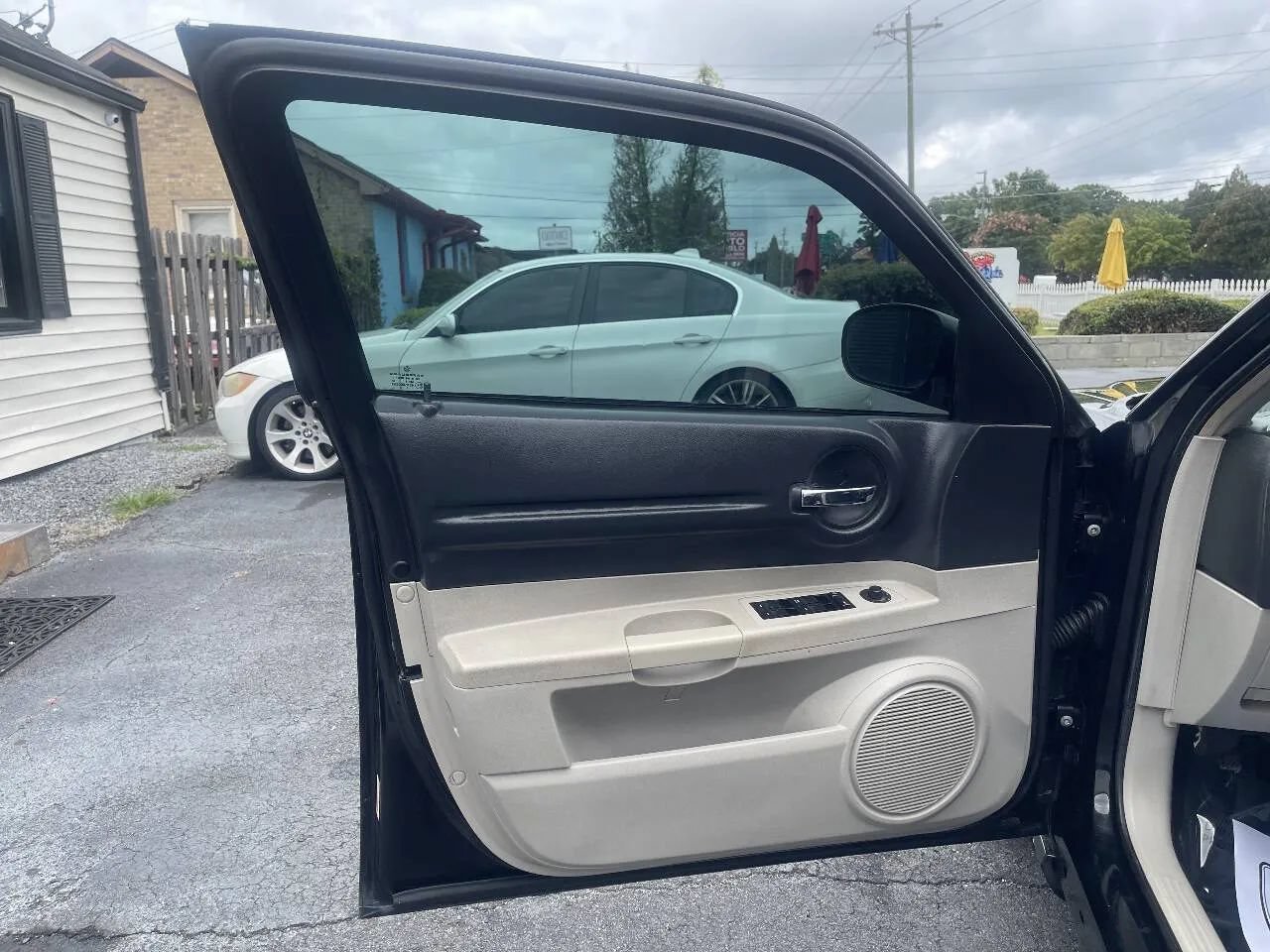 Used 2006 Dodge Magnum SE RWD image 14