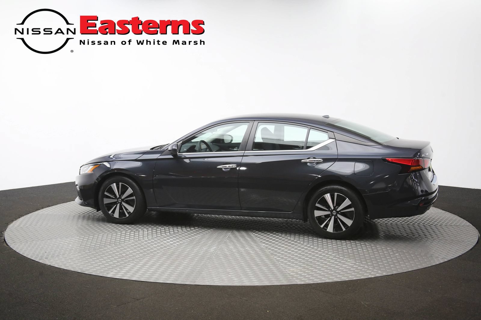 Used 2022 Nissan Altima 2.5 SV FWD image 63