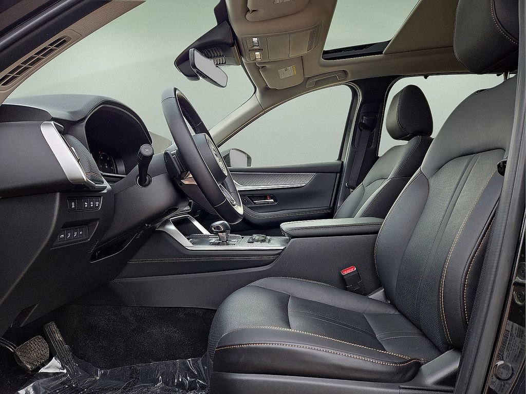 Used 2025 MAZDA CX-90 3.3 Turbo w/ Premium Sport Pkg image 25