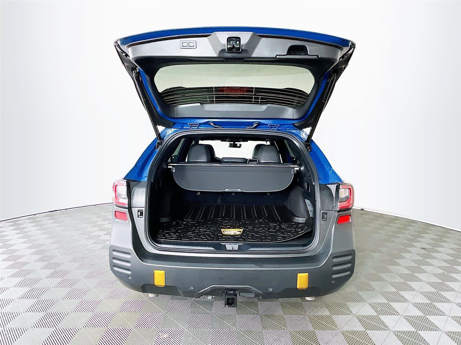 Used 2025 Subaru Outback Wilderness image 31