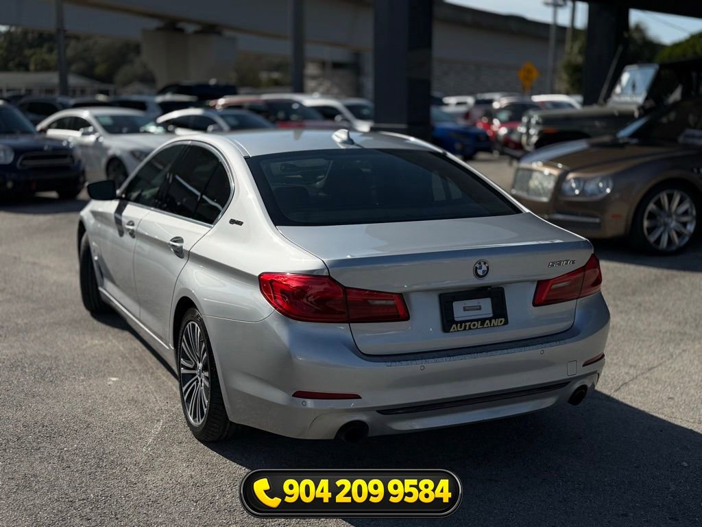 Used 2018 BMW 530e w/ Premium Package 2 RWD image 4