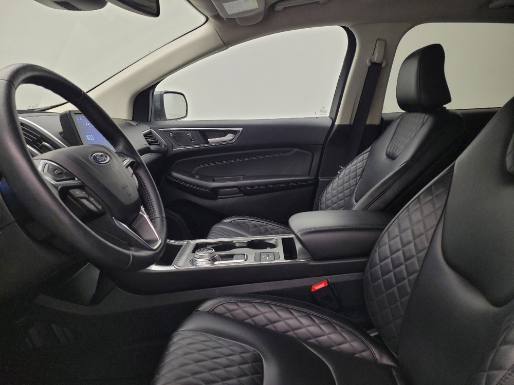 Used 2024 Ford Edge Titanium AWD/4WD image 17