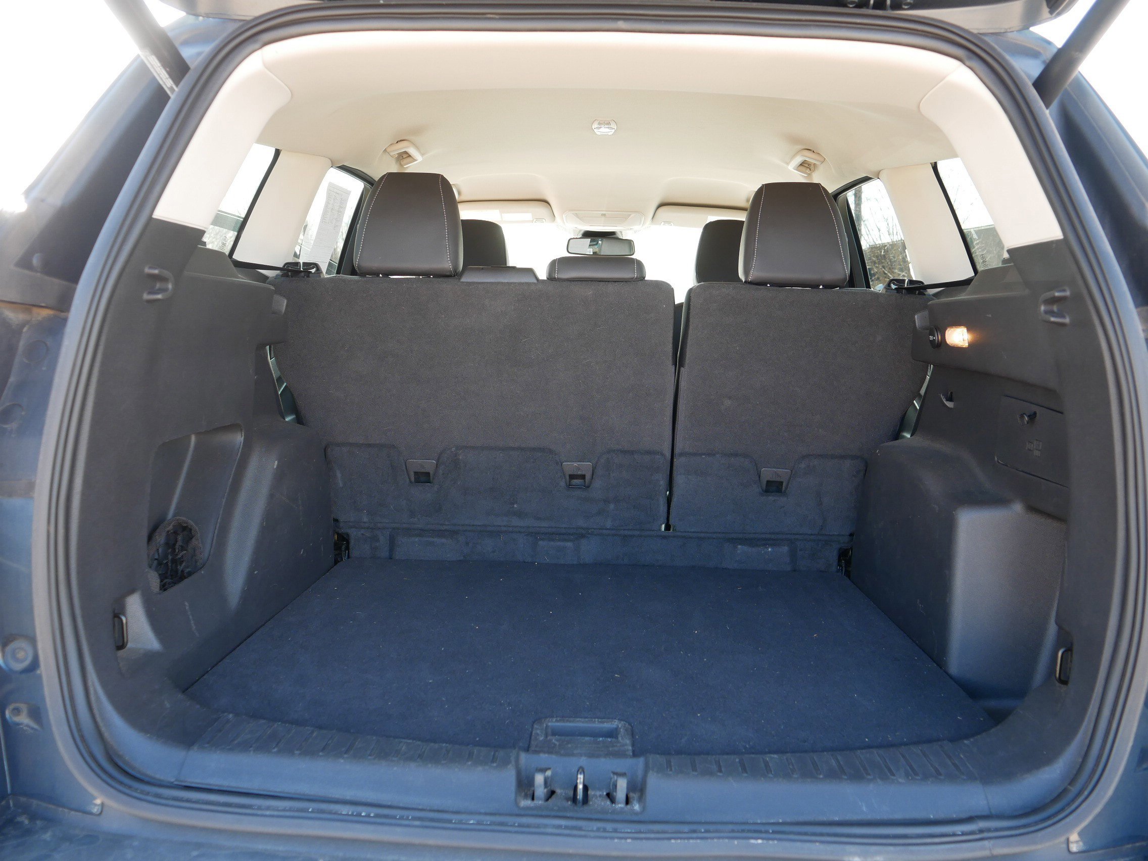 Used 2019 Ford Escape SEL AWD/4WD image 17
