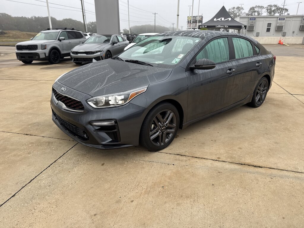Certified 2021 Kia Forte GT-Line image 2