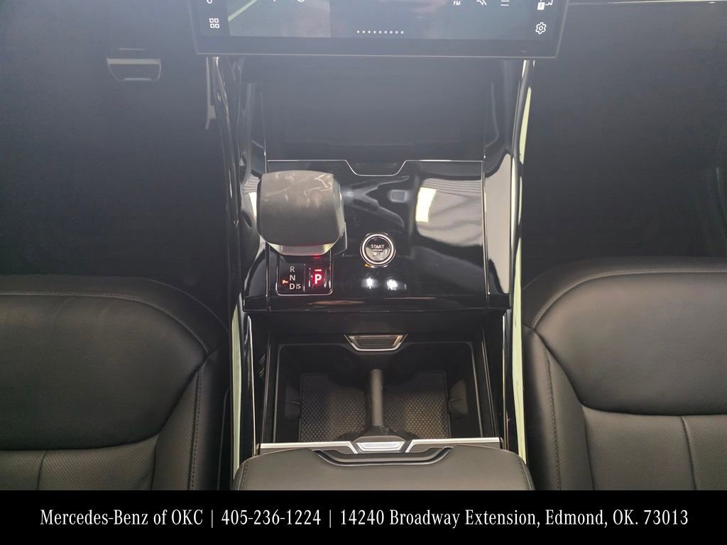 Used 2025 Land Rover Range Rover Sport Dynamic SE image 13